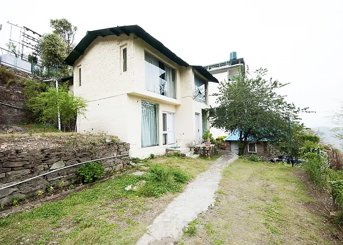 Chail Hotels